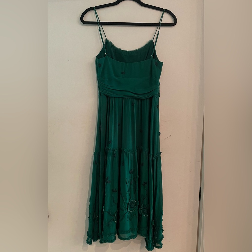 100% Silk Emerald Green BCBG Dress - Picture 6 of 6